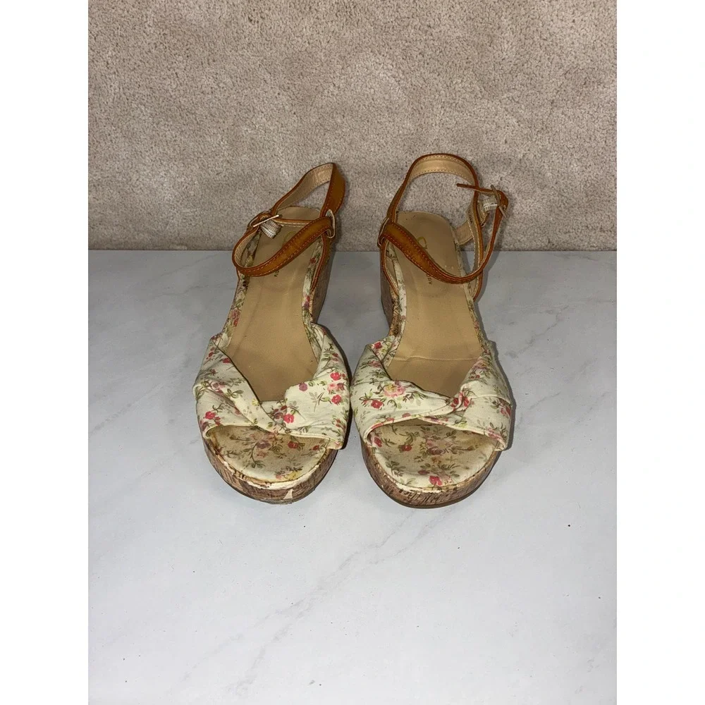 CL by Laundry Multicolor Wedge Sandals - 10M - Floral  Cottagecore Platforms